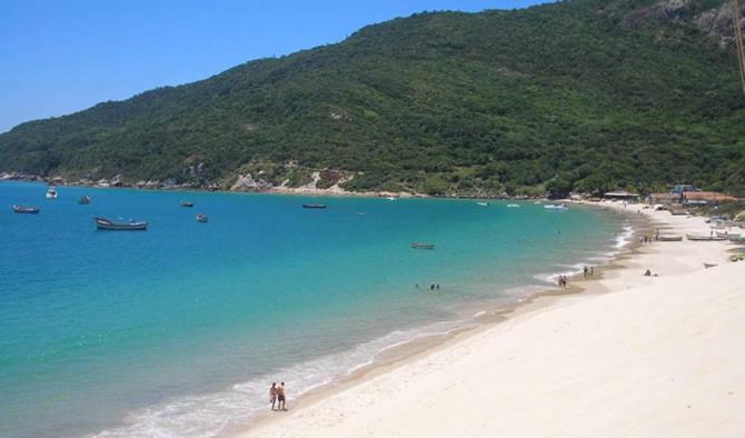 Apto A 70 Metros Da Praia, Piscina, 03 Ar Condicionados, Vaga De Garagem Florianópolis 외부 사진